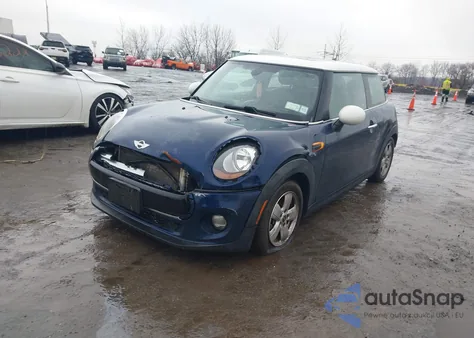 2014 Mini Hardtop Cooper from USA, damaged, VIN WMWXM5C50ET935769